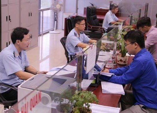 Professional Import-Export Staff Leasing for Businesses