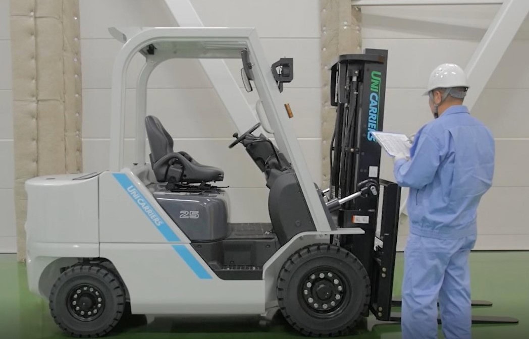 Hướng Dẫn Chi Tiết Thủ Tục Nhập Khẩu Xe Nâng Chính Xác Nhất