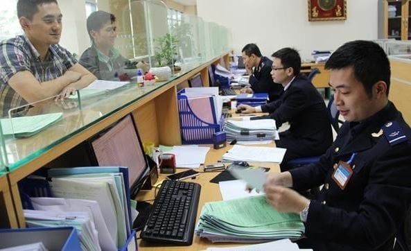 Import-Export Department Rental Service in Hanoi