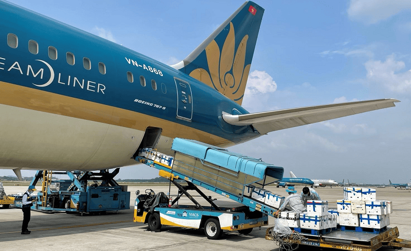 shipping goods from the US to Vietnam (1)