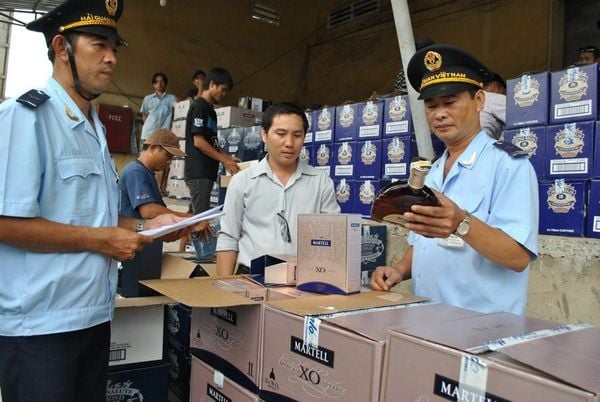 On-the-spot import-export service at Da Nang Port