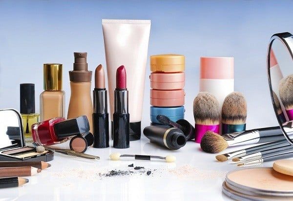 Full-Service Official Import of Cosmetics & Supplements